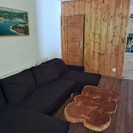 Apartmany Milano S Vyrivkou A Terasou Kvakovce Exterior foto