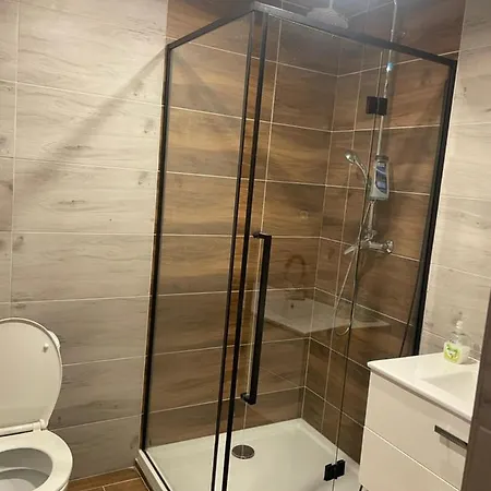 Apartmany Milano S Vyrivkou A Terasou Kvakovce Exterior foto